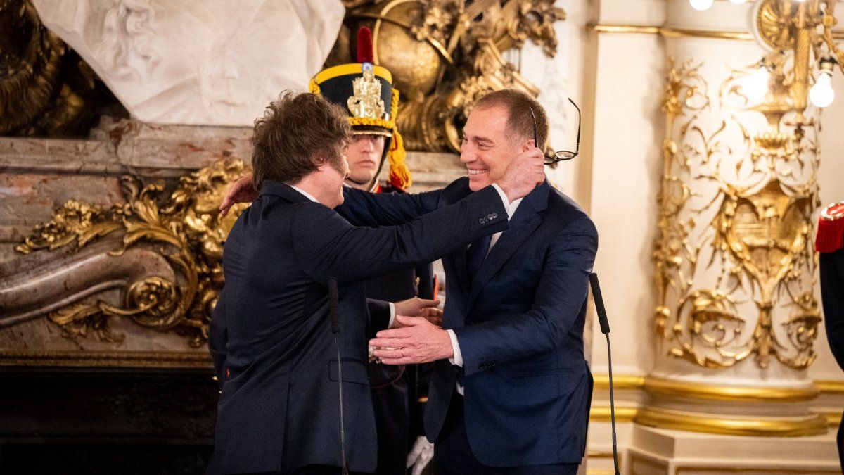 Diego Santilli sigue con su gira federal y se reúne con el gobernador Rolando Figueroa en Neuquén