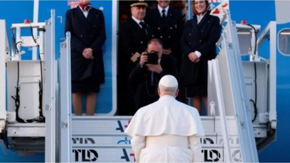 El papa León XIV comienza su primer viaje al extranjero con visitas a Turquía y Líbano