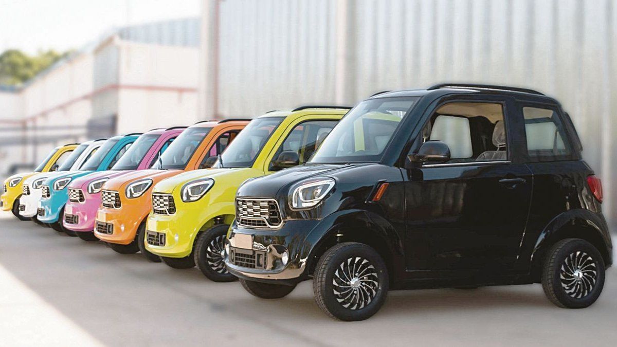 Europa lanzará una nueva categoría de autos eléctricos pequeños para competir con China