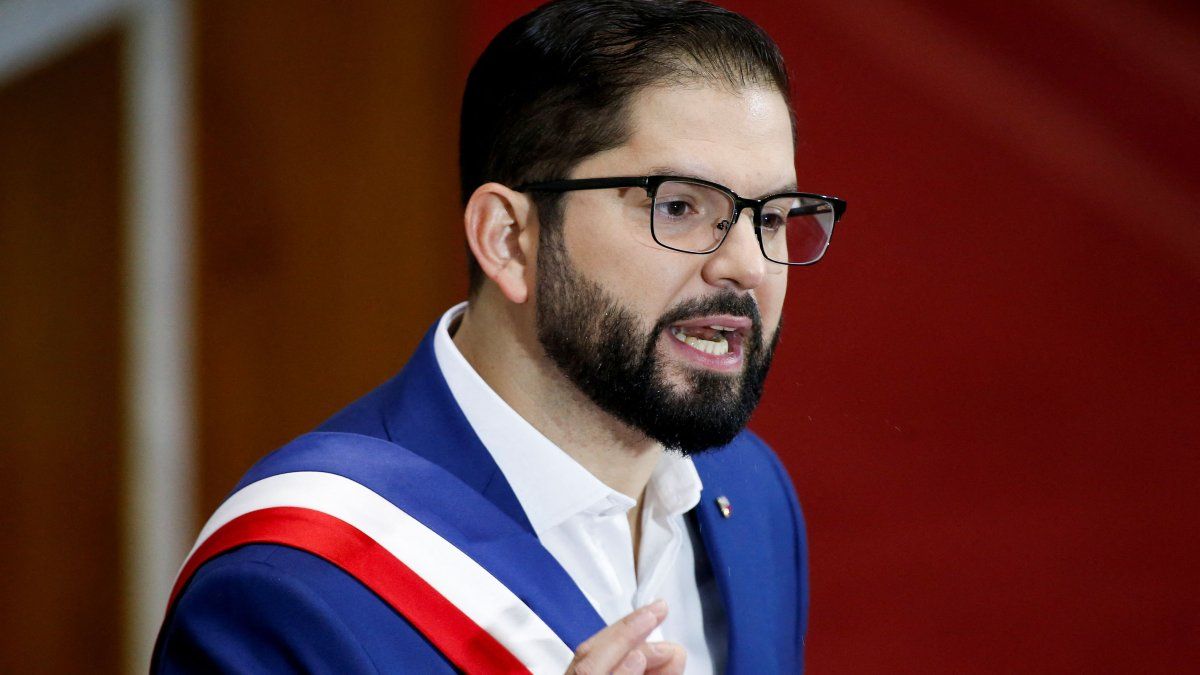 Gabriel Boric destacó la impecable jornada democrática