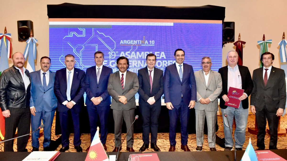 Gobernadores del Norte Grande avanzan en la constitución de un bloque regional líquido