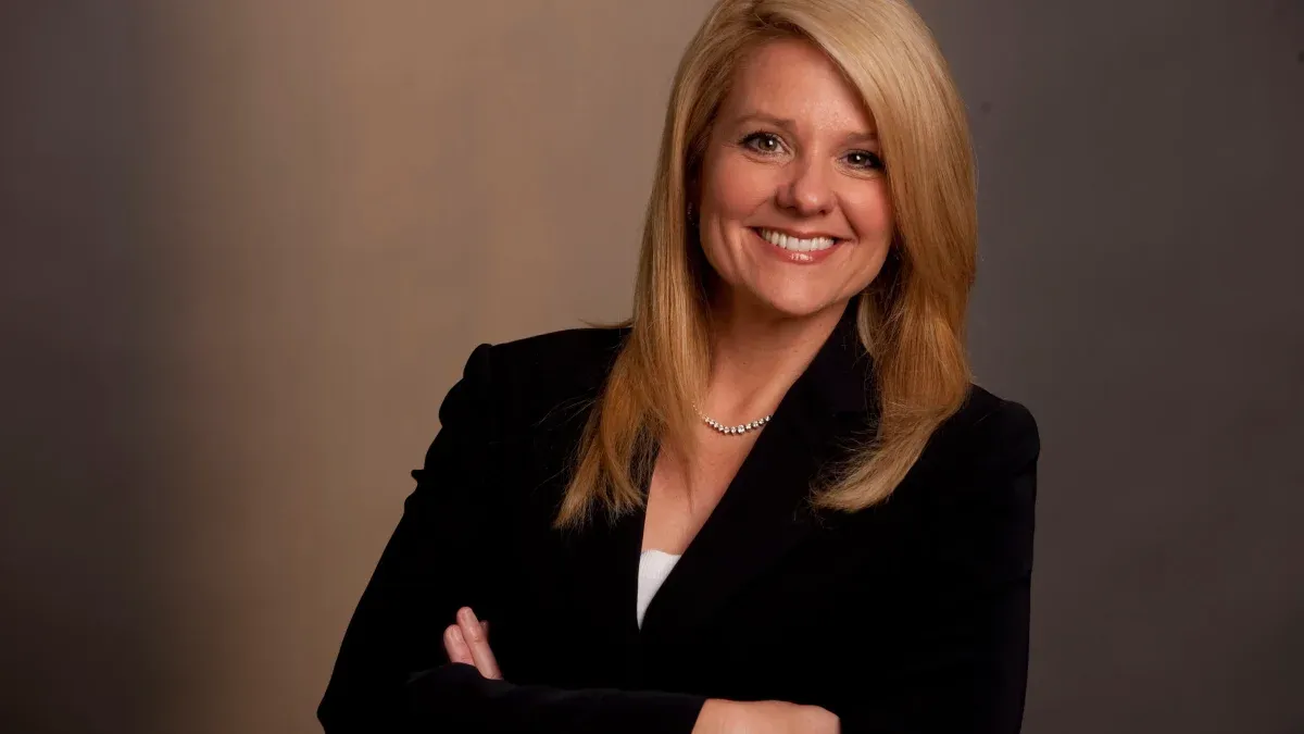Es la mano derecha de Elon Musk y la verdadera responsable del éxito de Space X: ¿Quién es Gwynne Shotwell?