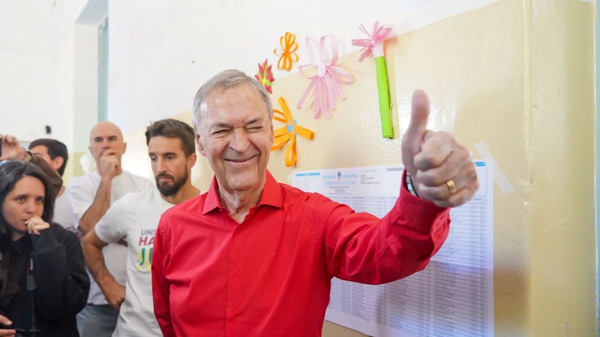 Juan Schiaretti fue intervenido con éxito del corazón y se recupera favorablemente