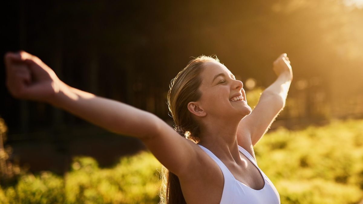 Cuál es la hora del día en la que sos más feliz, según la Inteligencia Artificial