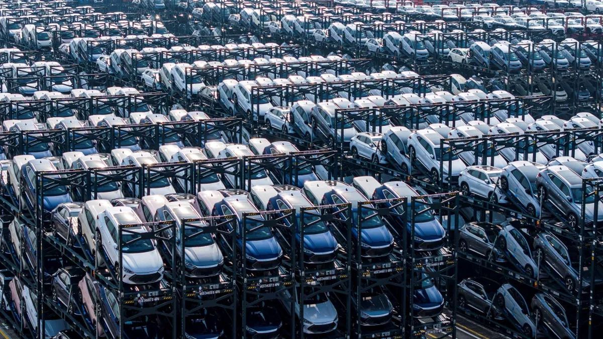La marca china que expande su monstruosa megafábrica y amenaza el dominio global de Tesla
