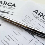 Anticipan otra caída de la recaudación y Luis Caputo deberá profundizar el ajuste fiscal para cumplir la meta anual