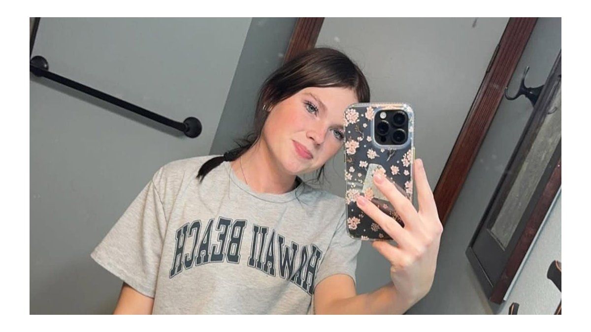 Una joven murió asfixiada en un crucero y sospechan de su hermanastro