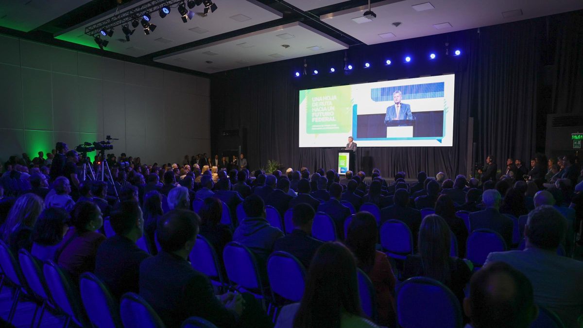 Provincias se reúnen en Chile en busca de financiamiento para proyectos de desarrollo productivo