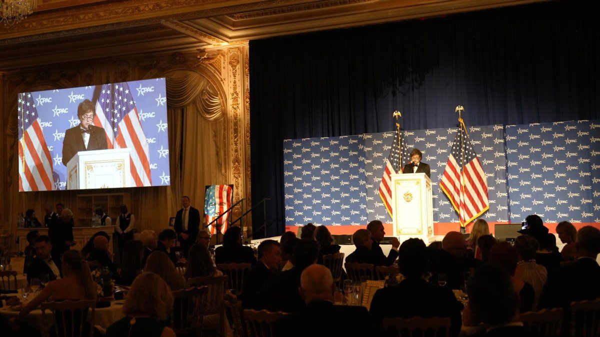 reunión con inversores y visita a la tumba del rebe de Lubavitch