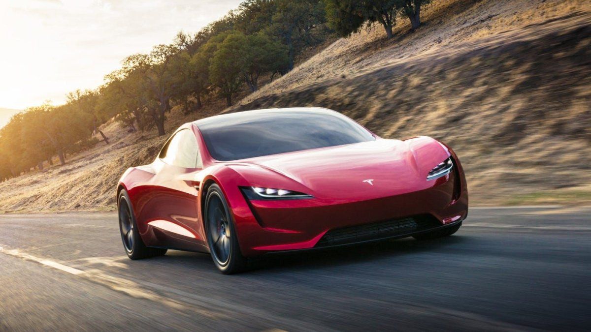 Tesla anunció la fecha de lanzamiento de su Roadster, el vehículo más impresionante de todos los tiempos