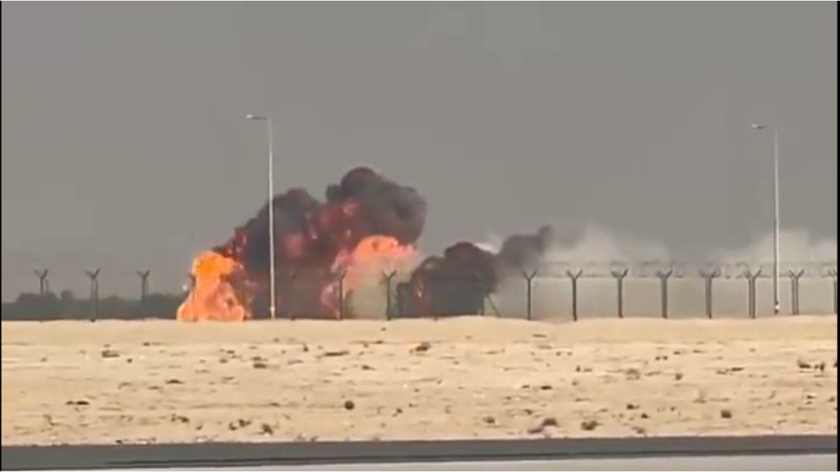 un avión de combate se estrelló y causó la muerte de su piloto