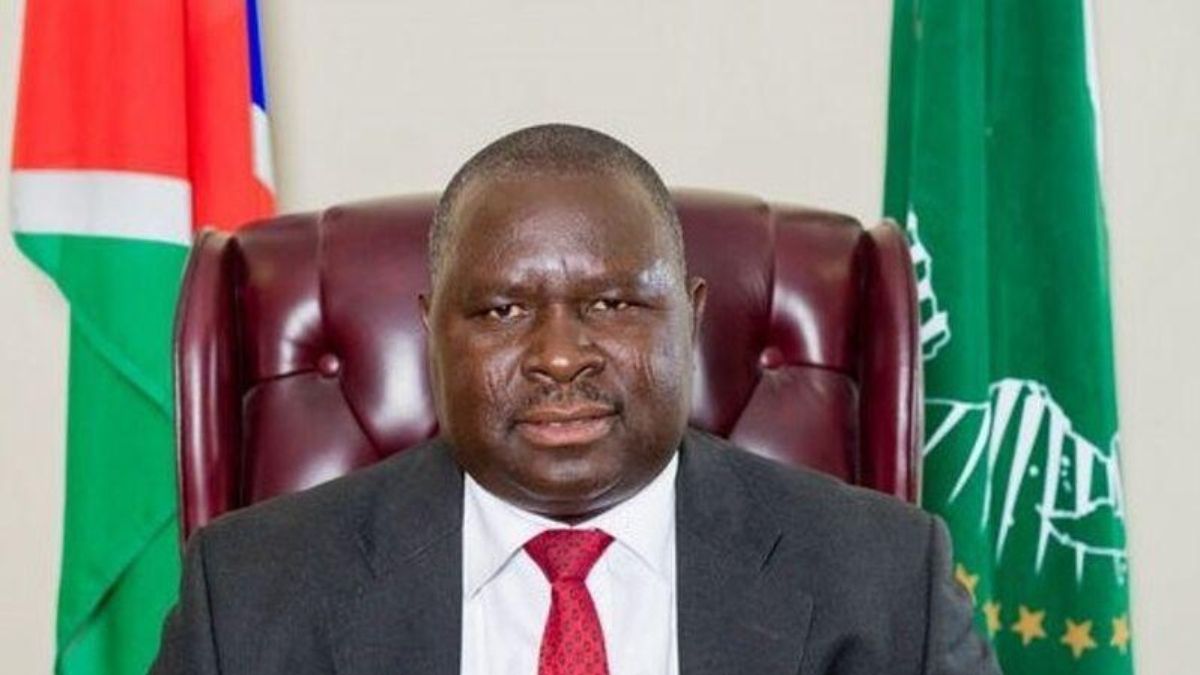 un candidato llamado Adolf Hitler se encamina a la victoria