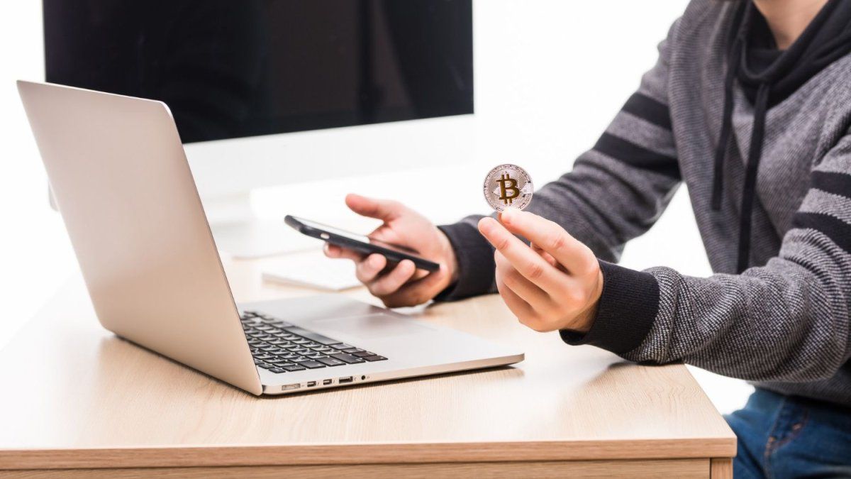 Un trader perdió todos sus ahorros en criptomonedas por un pequeño error que le podría pasar a cualquiera