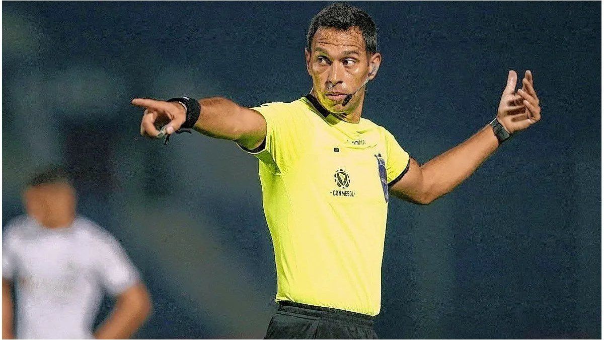 la AFA confirmó quiénes serán los árbitros de los cruces de octavos de final