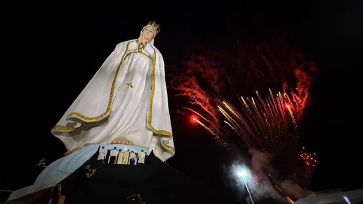 supera al Cristo Redentor que atrae multitudes