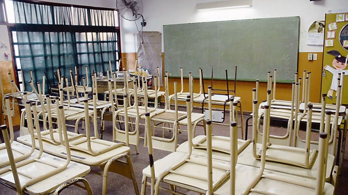 Los docentes de la CABA deberán usar obligatoriamente un nuevo sistema para registrar su presentismo