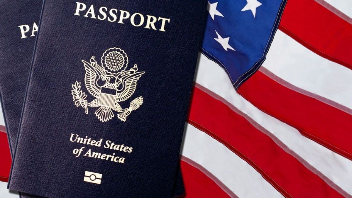 Donald Trump congeló las solicitudes de inmigración de 19 países