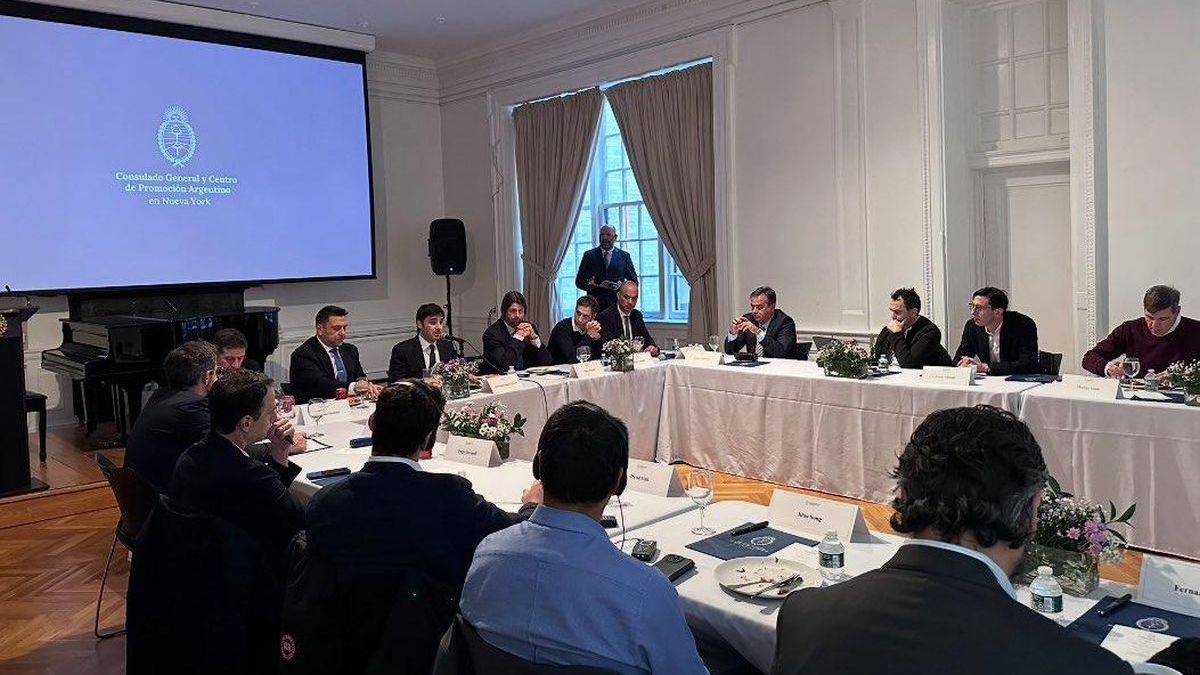 Ignacio Torres se reunió en EEUU con empresarios y banqueros en búsqueda de inversiones para Chubut