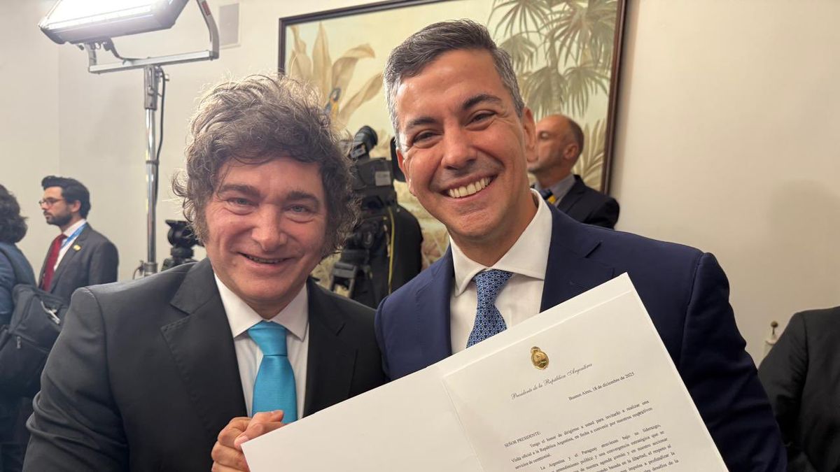 Javier Milei invitó al presidente de Paraguay, Santiago Peña, a una visita de Estado a la Argentina