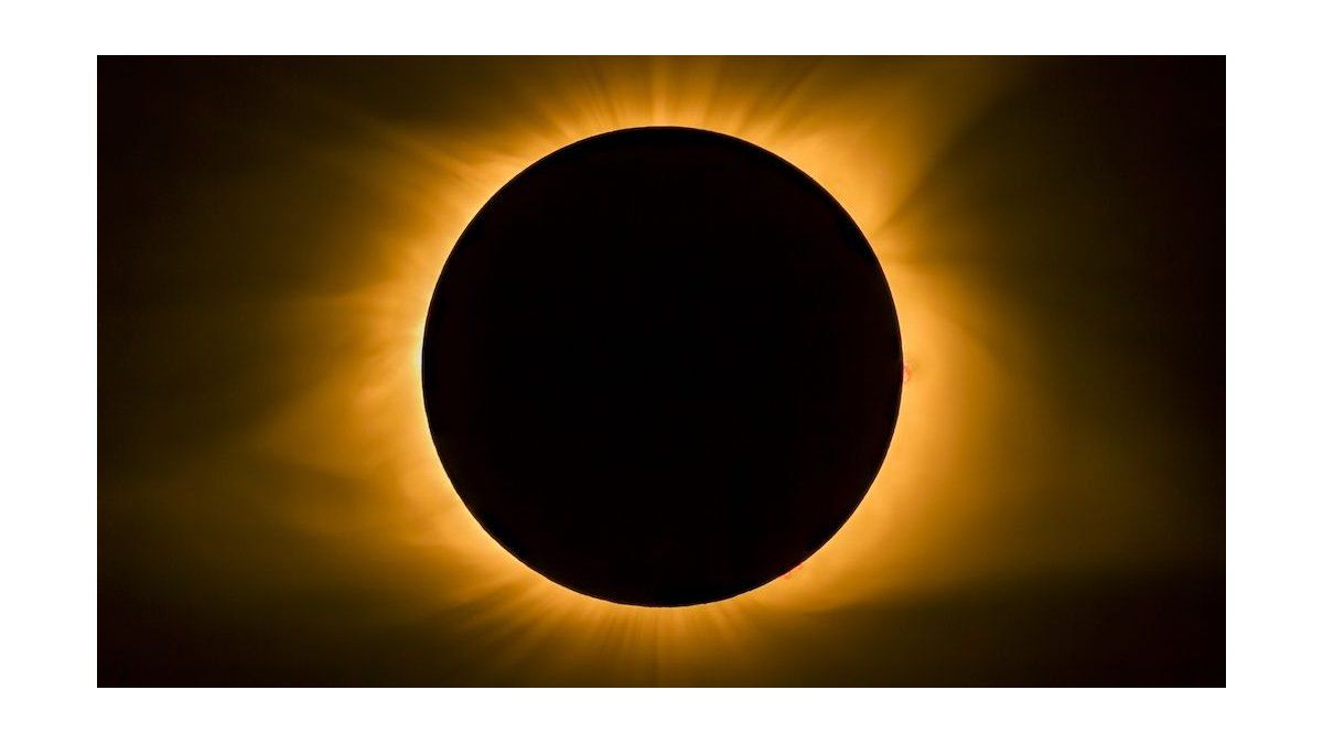 La NASA confirmó que llega el eclipse solar más largo del siglo y los lugares en los que podrá verse