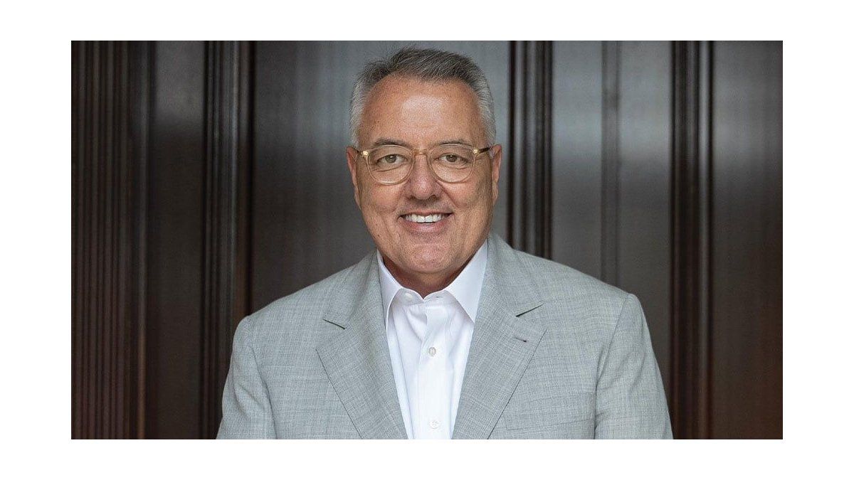 Lo distinguieron con el premio Yale Legend in Leadership y es el CEO de una de las empresas tecnológicas más importantes del mundo