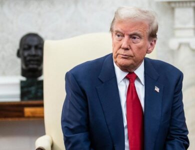 Donald Trump dice que CNN debería venderse como parte del acuerdo con Warner Bros Discovery