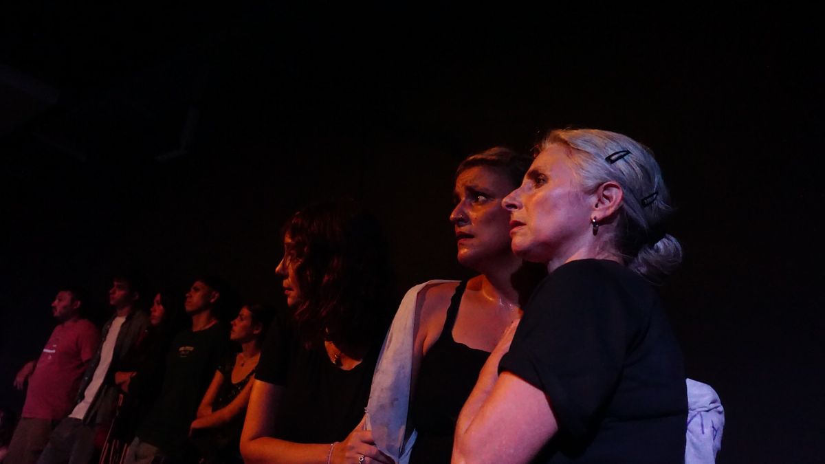 una obra que ayuda a construir sospechas sobre la utilización política del dolor