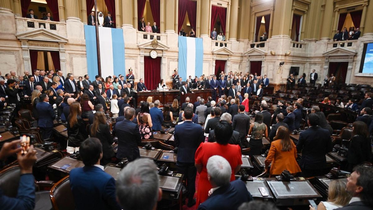 qué temas se tratarán en el Congreso en diciembre y febrero