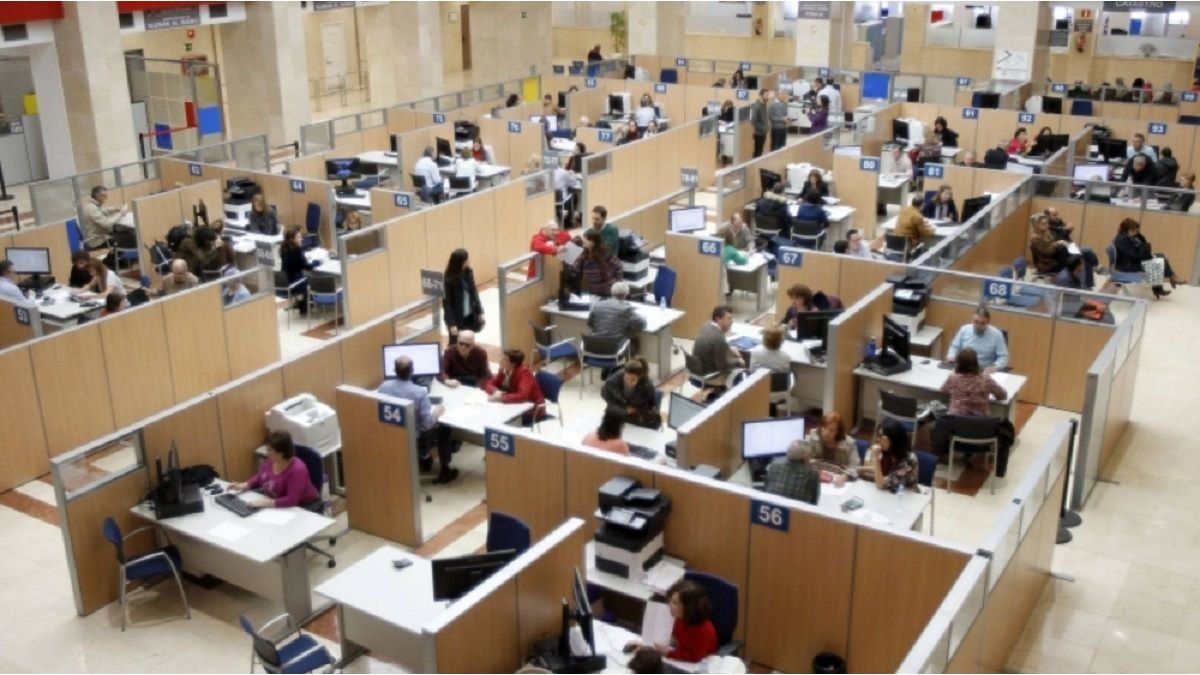cayó 7,2% interanual en 2025 y cerró el año con 280.120 trabajadores