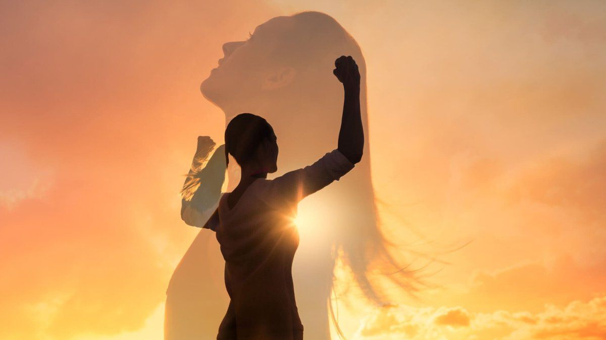 Esta es la manera en la que tenés que hablarte a vos mismo para tener mayor seguridad, según la IA