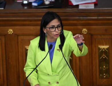 Delcy Rodríguez impulsa una amnistía general para presos políticos