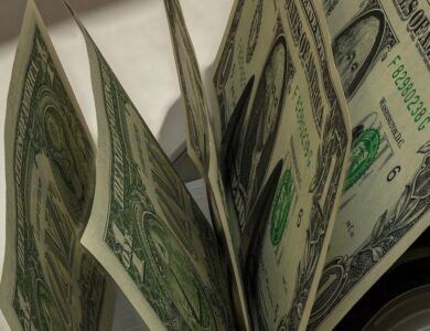 a cuánto opera este sábado 28 de febrero