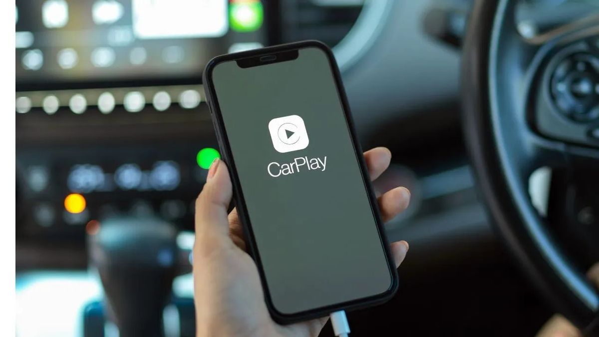Apple integrará ChatGPT y otros IA generativas en la aplicación CarPlay