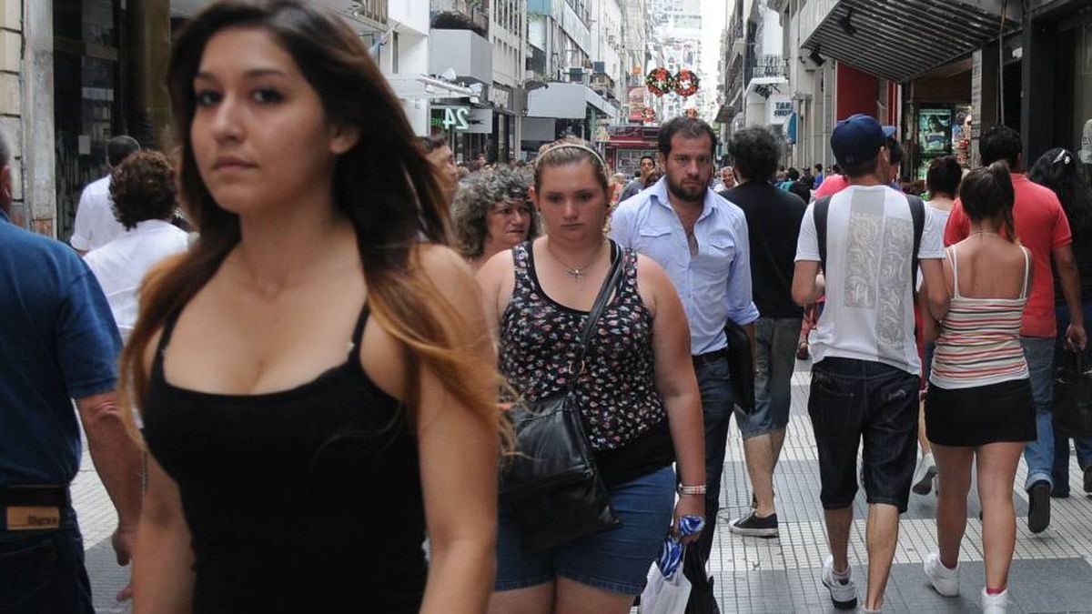 Desde el cambio de Gobierno, por cada 10 asalariados que se perdieron se crearon 5 monotributistas