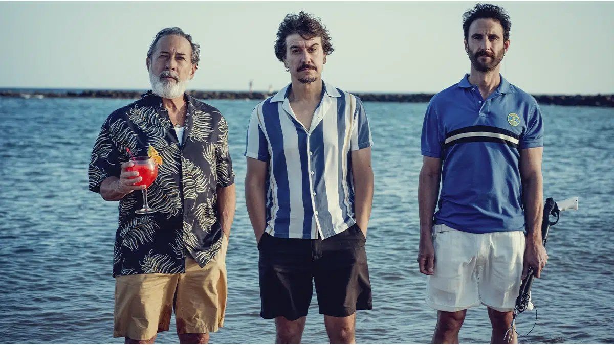 Se estrenan dos producciones internacionales, pero con acento argentino