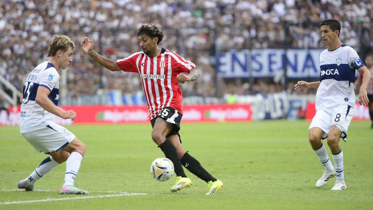 Gimnasia y Estudiantes igualaron 0-0 en un clásico intenso por el Torneo Apertura