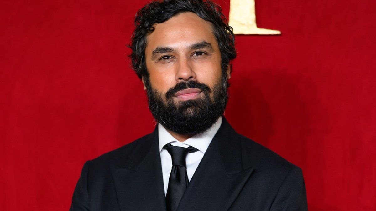De cuánto es la fortuna de Kunal Nayyar, el actor que usa sus millones para pagar deudas de desconocidos