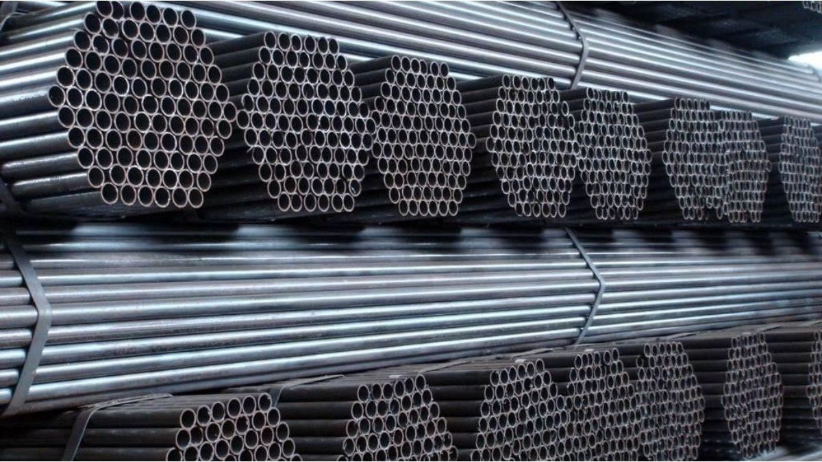 La industria siderúrgica dio señales de mejora en enero, pero alertan por la avalancha global de acero chino