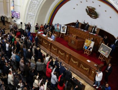 El Parlamento de Venezuela debate una ley de amnistía para presos políticos que podría excarcelar a Nahuel Gallo