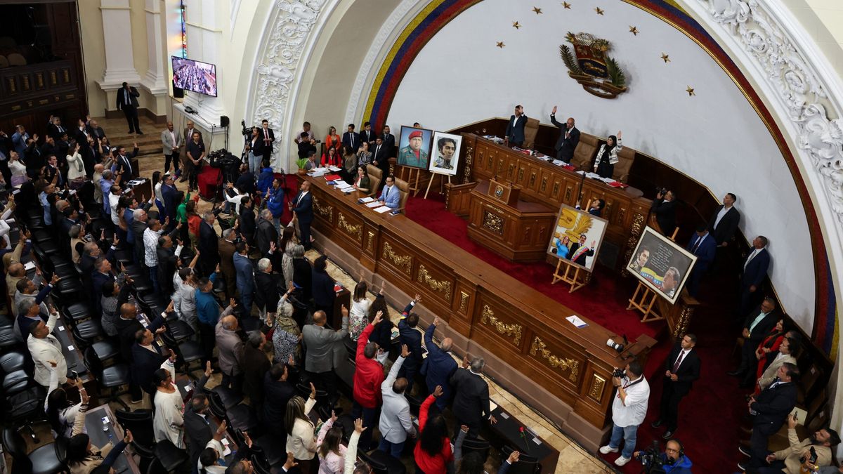 El Parlamento de Venezuela debate una ley de amnistía para presos políticos que podría excarcelar a Nahuel Gallo