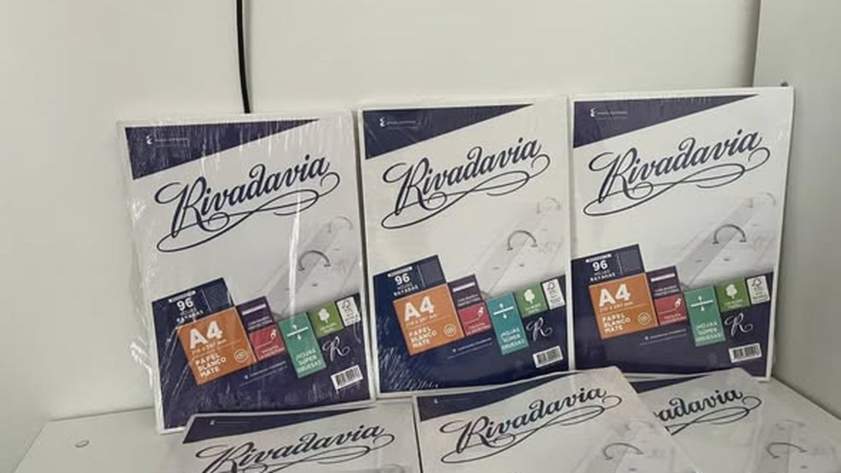 La fabricante de las hojas Rivadavia perdió $1.418 millones tras una caída de 2,5 millones de unidades vendidas