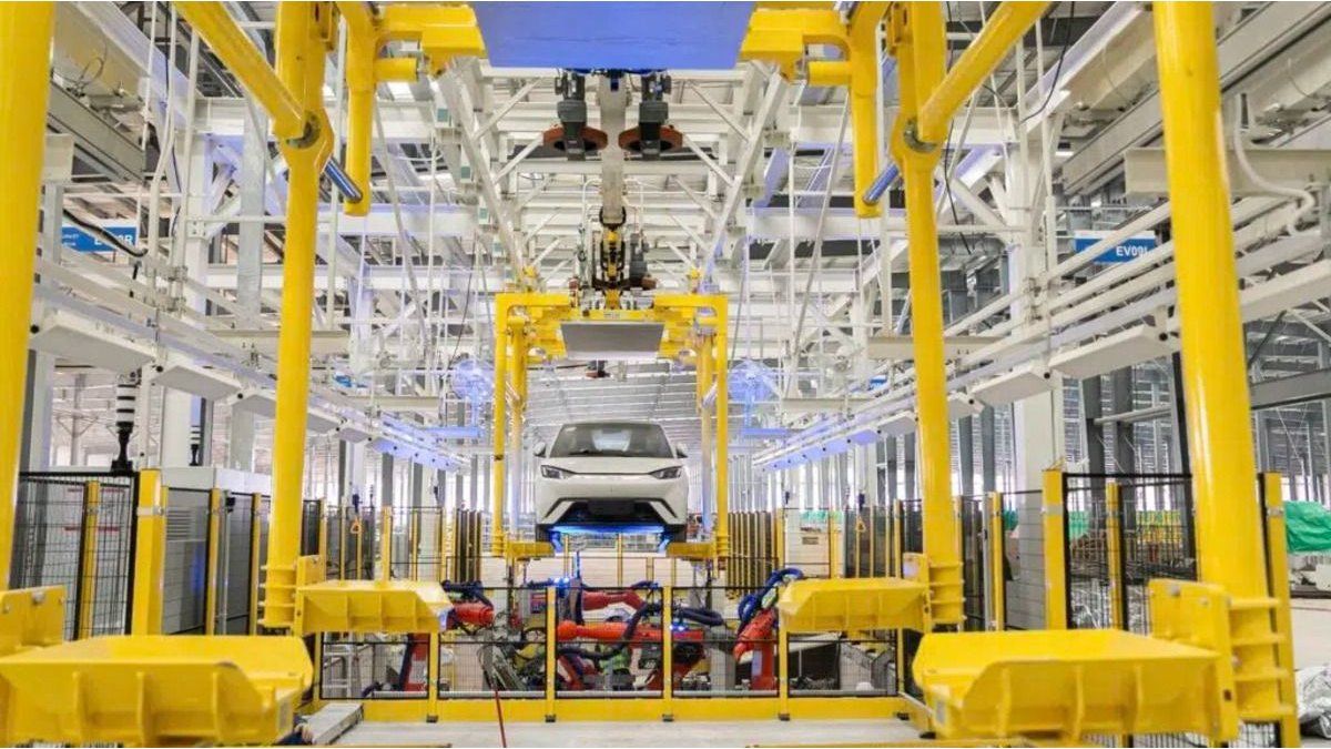 Sindicatos brasileños presionan por beneficios a automotrices chinas y alertan por el empleo