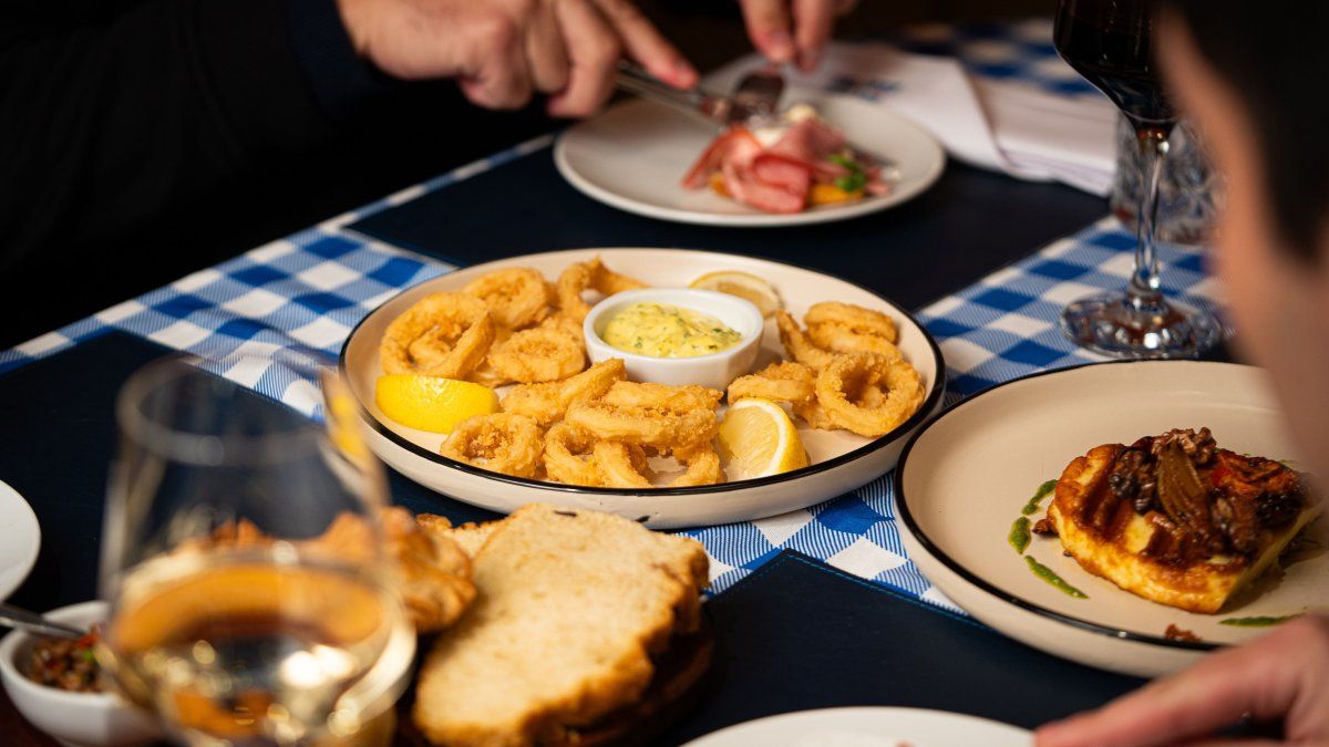 una cantina italiana amplía su carta y consolida su crecimiento en el barrio