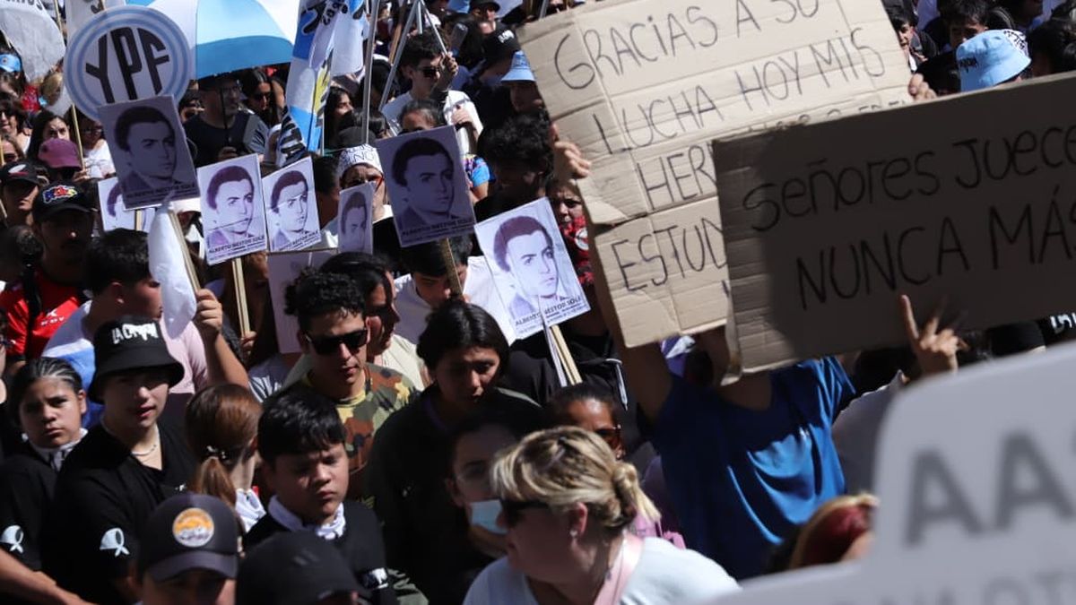 50 años del golpe de Estado en vivo: con epicentro en Plaza de Mayo, habrá marchas en todo el país