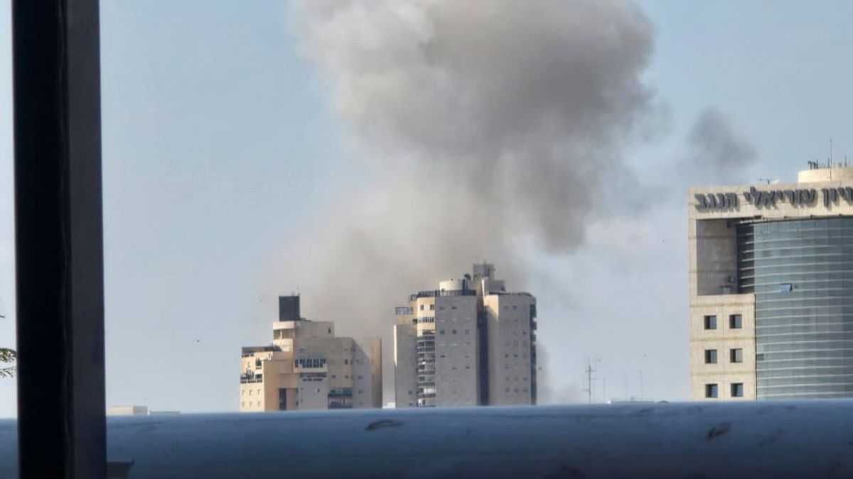 continúan los ataques entre Irán, EEUU, e Israel; impactan en los mercados y no hay señales de cese el fuego