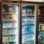 se hundió 6,3% mensual en febrero, con una fuerte retracción en supermercados