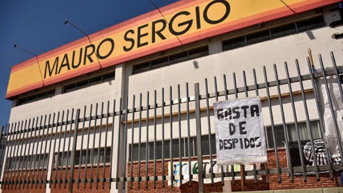 La dueña de Mauro Sergio evalúa extender suspensiones hasta mitad de año en su planta de Mar del Plata