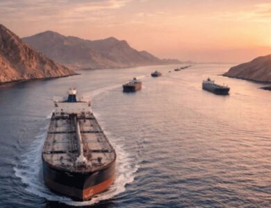 Irán afirmó que varios países iniciaron conversaciones para asegurar el paso de barcos por el estrecho de Ormuz