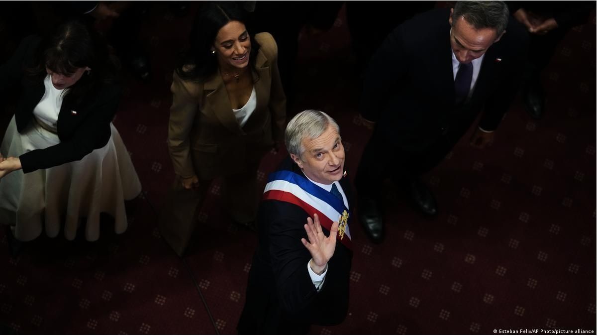 José Antonio Kast ordenó levantar barreras en la frontera de Chile con Bolivia para frenar la inmigración