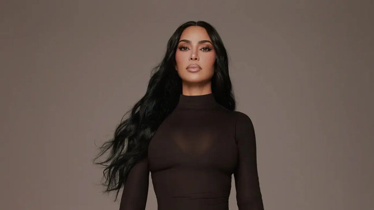 De cuánto es la fortuna de Kim Kardashian y cómo transformó su vida en un imperio multimillonario